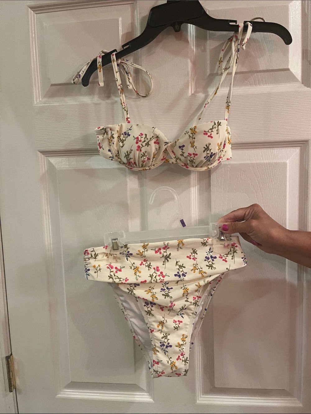 Cupshe Cream Floral Tie-Shoulder Bikini Set